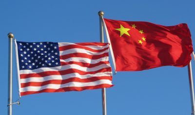 Steagul Chinei și cel al SUA